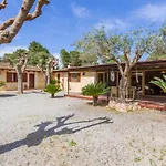 Marilen - Finca With Large Garden & Pool