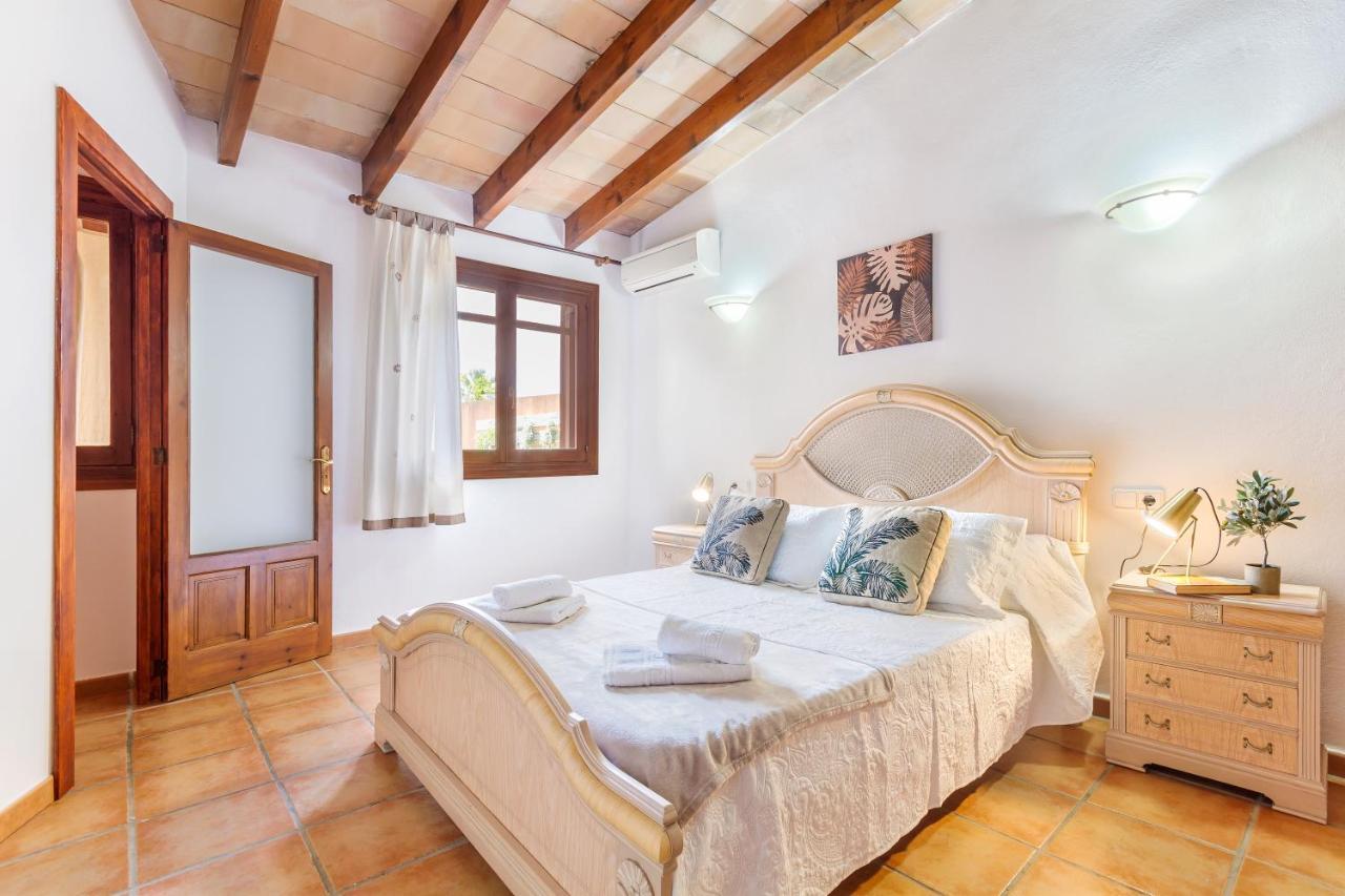 Villa Marilen - Finca With Large Garden & Pool Alcudia (Mallorca)