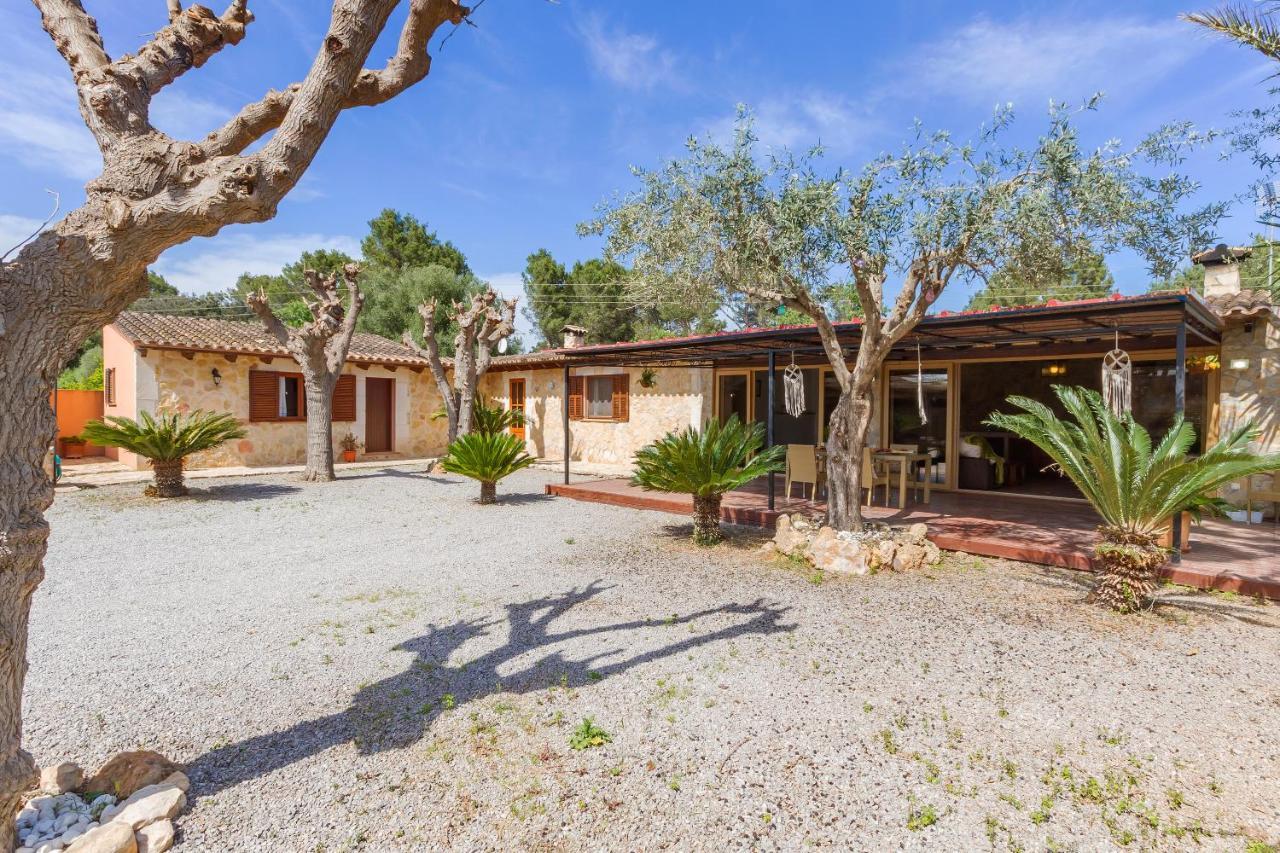 Marilen - Finca With Large Garden & Pool Alcudia (Mallorca)